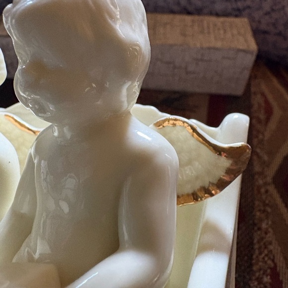 Vintage Porcelain Angel Figurine Two
Angels Sitting On a Bench - Picture 7 of 12